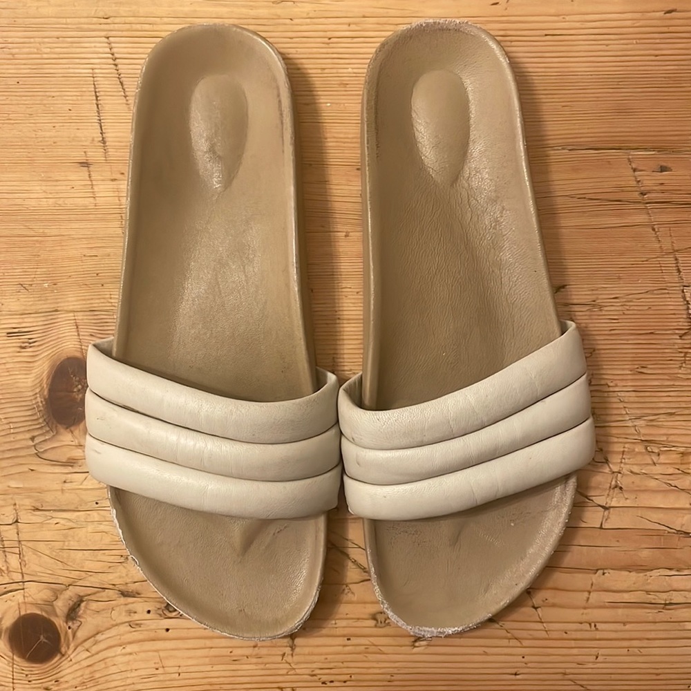 Beatrice Valenzuela Sandalias